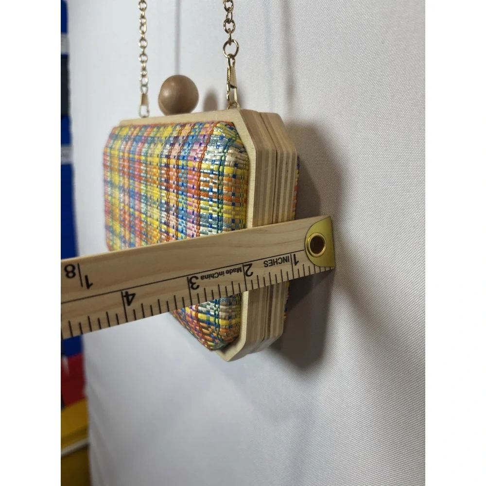 Colorful Woven Wood Frame Clutch Crossbody Bag Gold Chain Boho Resort